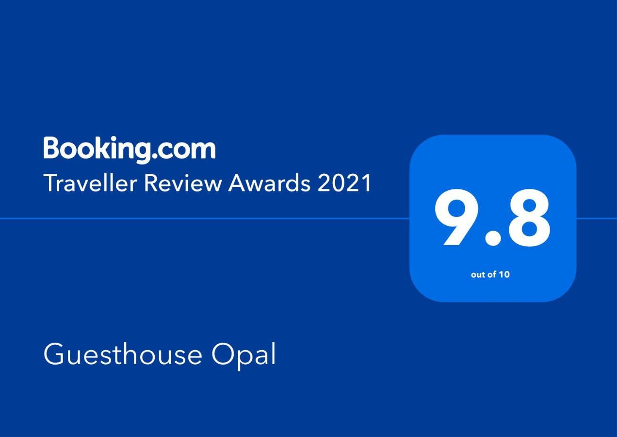 Guesthouse Opal Равда Екстер'єр фото